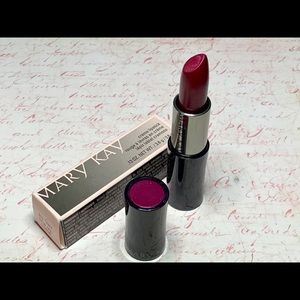 BNIB Mary Kay® Creme Lipstick in Black Cherry